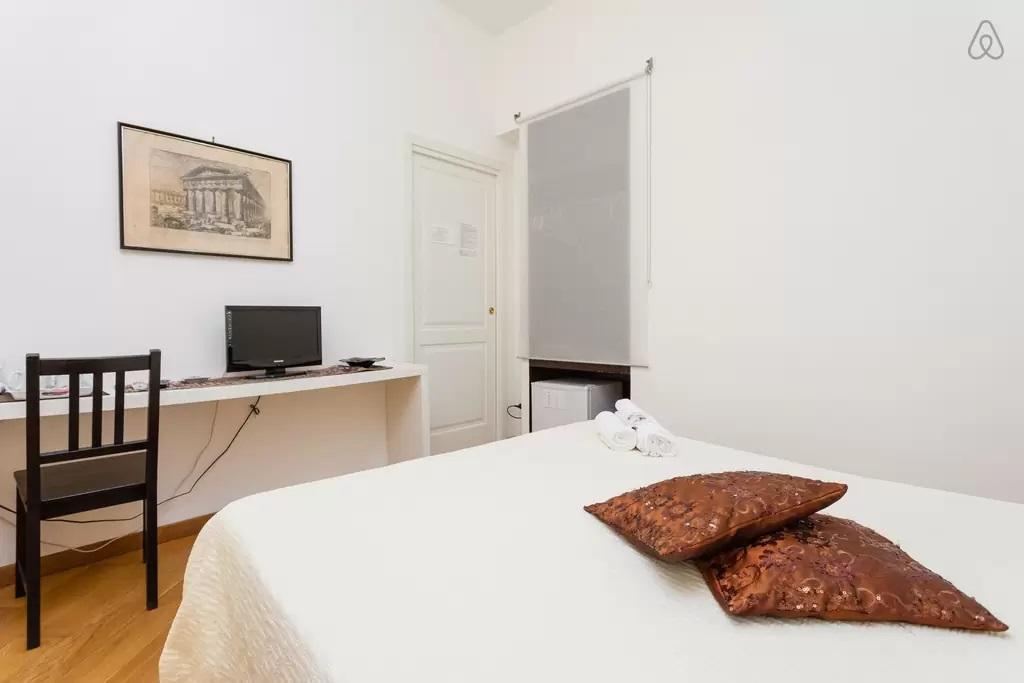 Bed And Breakfast Adelberga Salerno Exterior photo